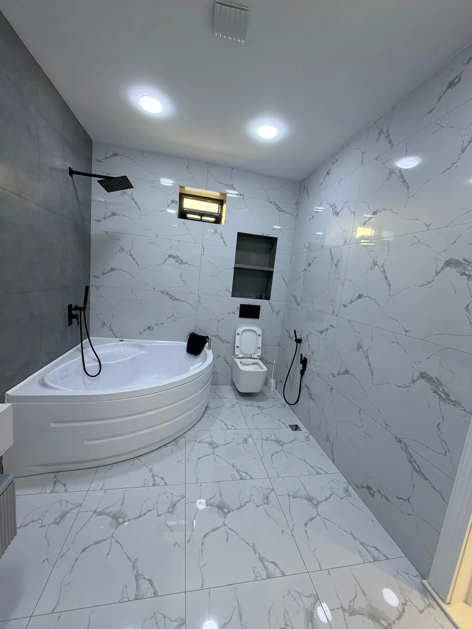 Satılık 6 odalı Müstakil ev / Yazlık 200 m² Sabunçu ilçesi Bilgəh köyü Koroğlu metro – şəkil 9