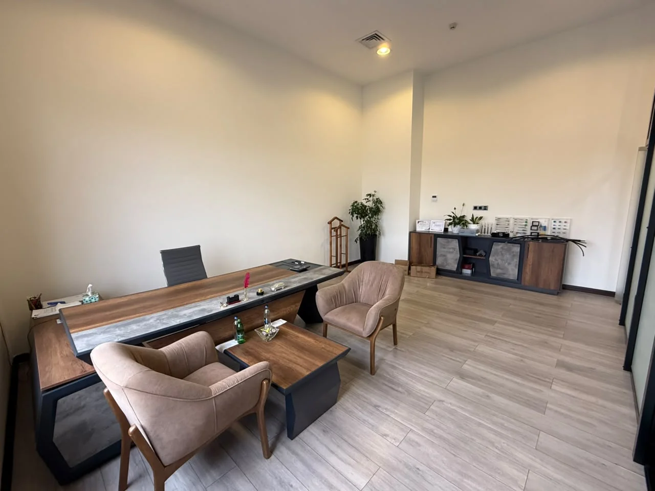 Kirayə 3 otaqlı Ofis 80 m² Nərimanov r. Gənclik m. – şəkil 17
