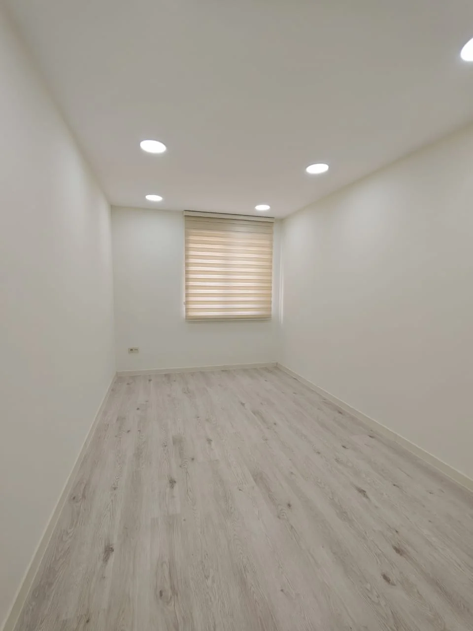 Kirayə 3 otaqlı Ofis 153 m² Xətai r. Şah İsmayıl Xətai m. – şəkil 2