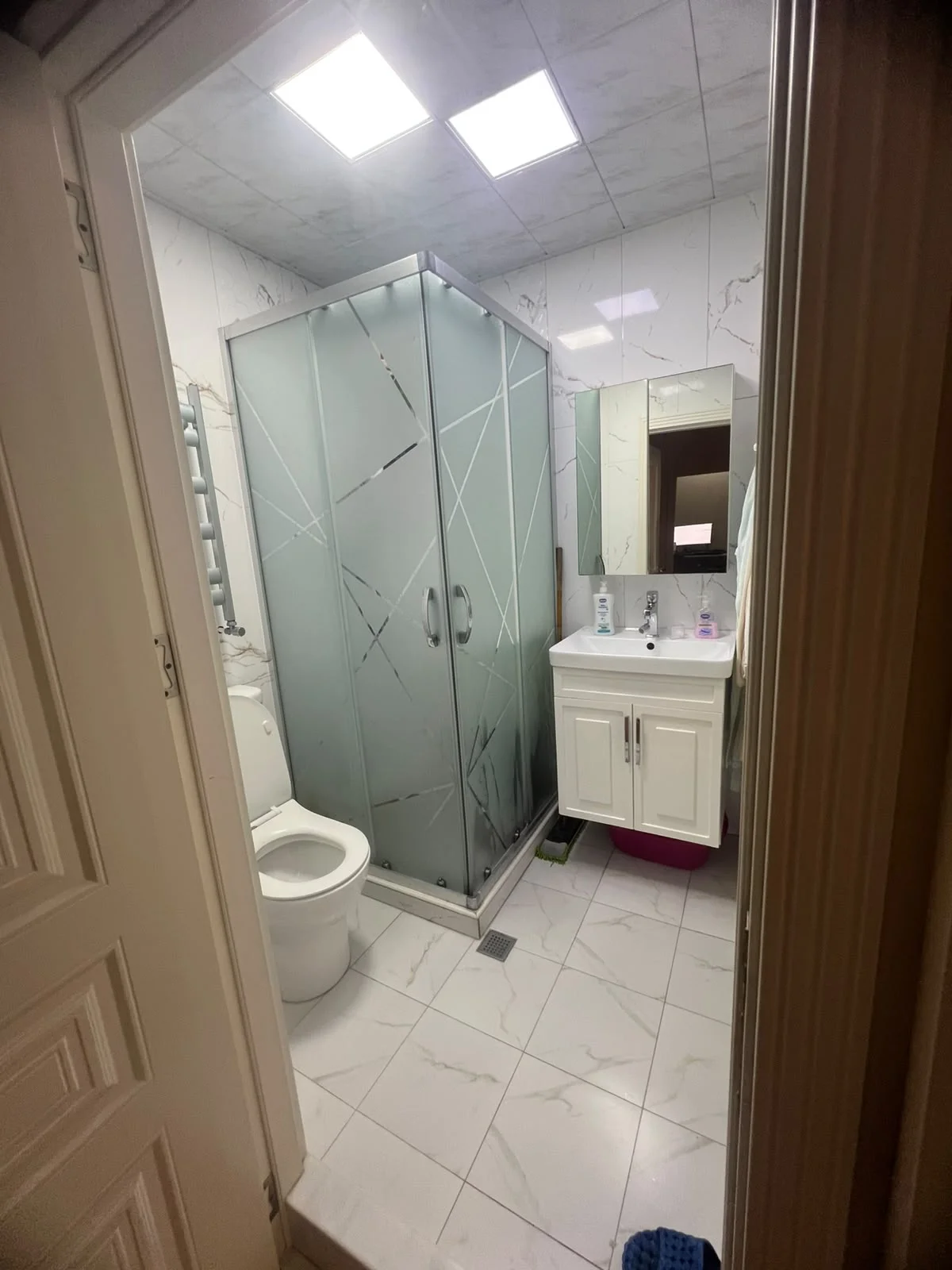 Kirayə 3 otaqlı Mənzil 86 m² Nərimanov r.