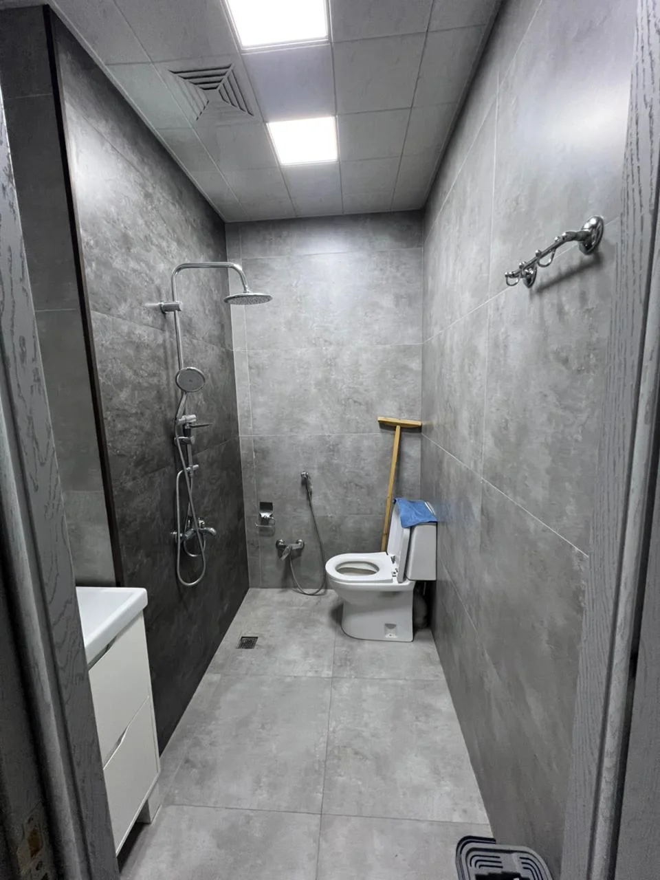 Kirayə 4 otaqlı Mənzil 180 m² Yasamal r. – şəkil 7