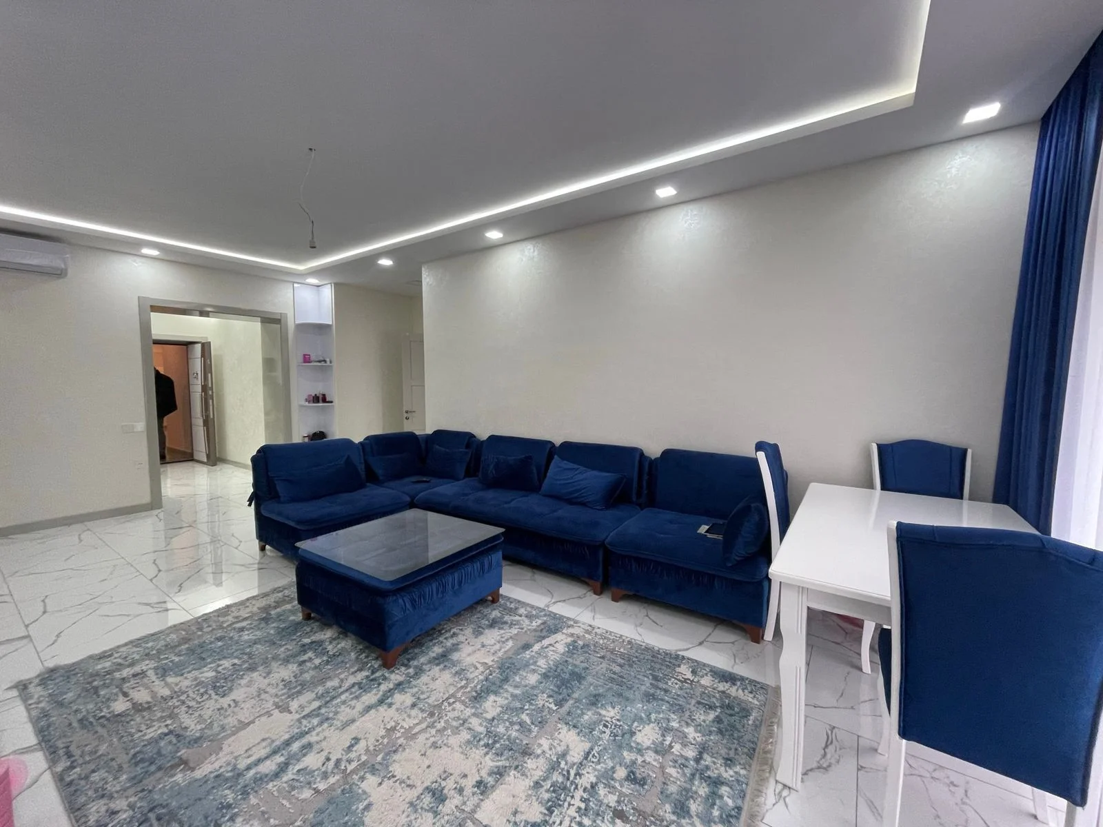Kirayə 3 otaqlı Mənzil 110 m² Nəsimi r. – şəkil 3