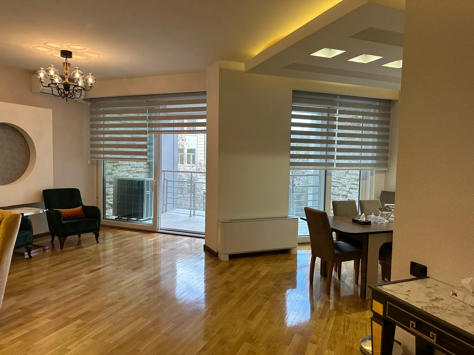 Kirayə 4 otaqlı Mənzil 235 m² Səbail r. İçərişəhər m. – şəkil 14