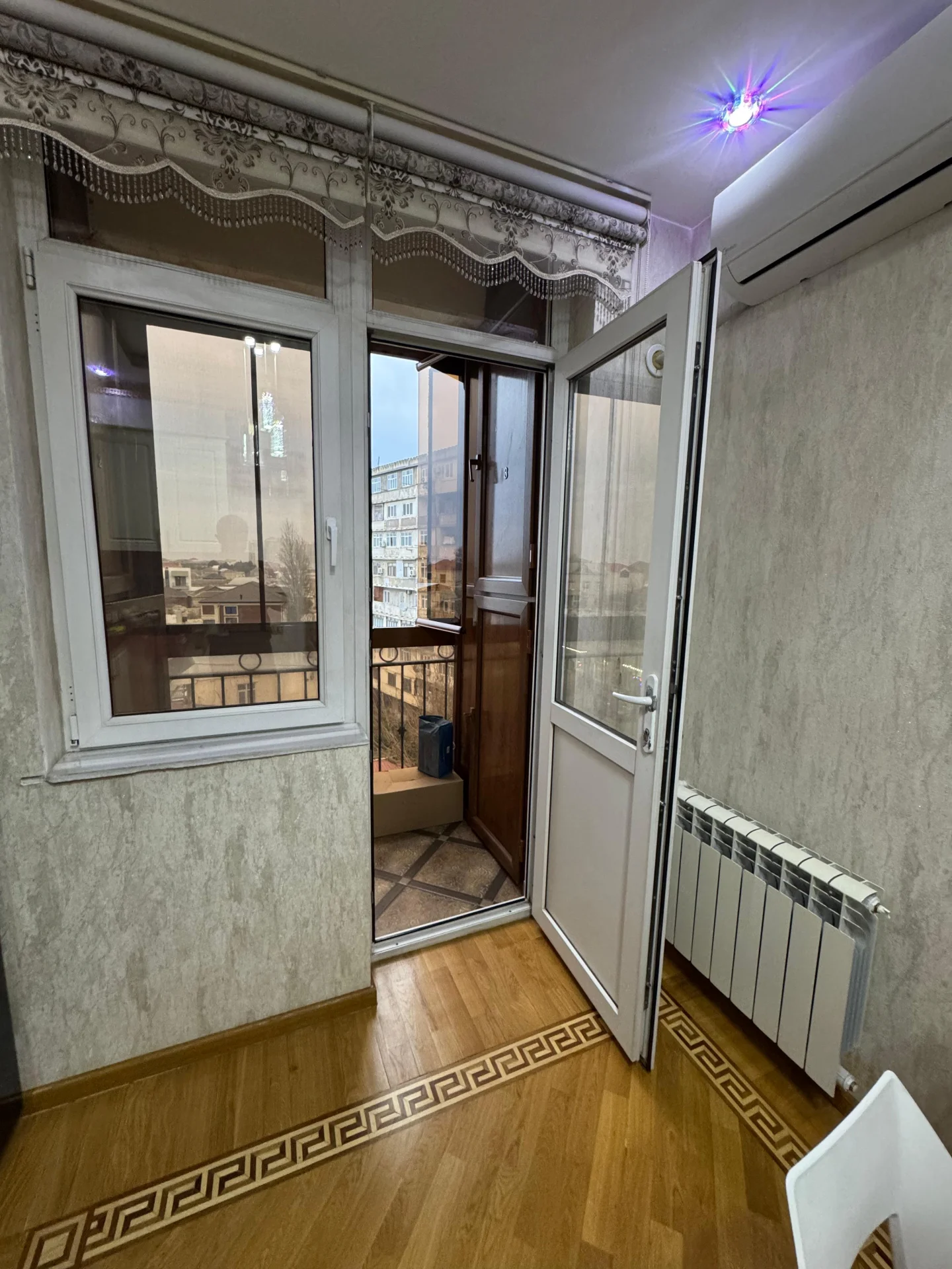 Satılır 2 otaqlı Mənzil 86 m² Yasamal r. Yeni Yasamal q. İnşaatçılar m. – şəkil 16