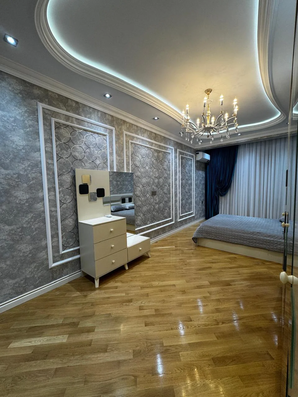 Kirayə 3 otaqlı Mənzil 130 m² Nizami r. Neftçilər m. – şəkil 15