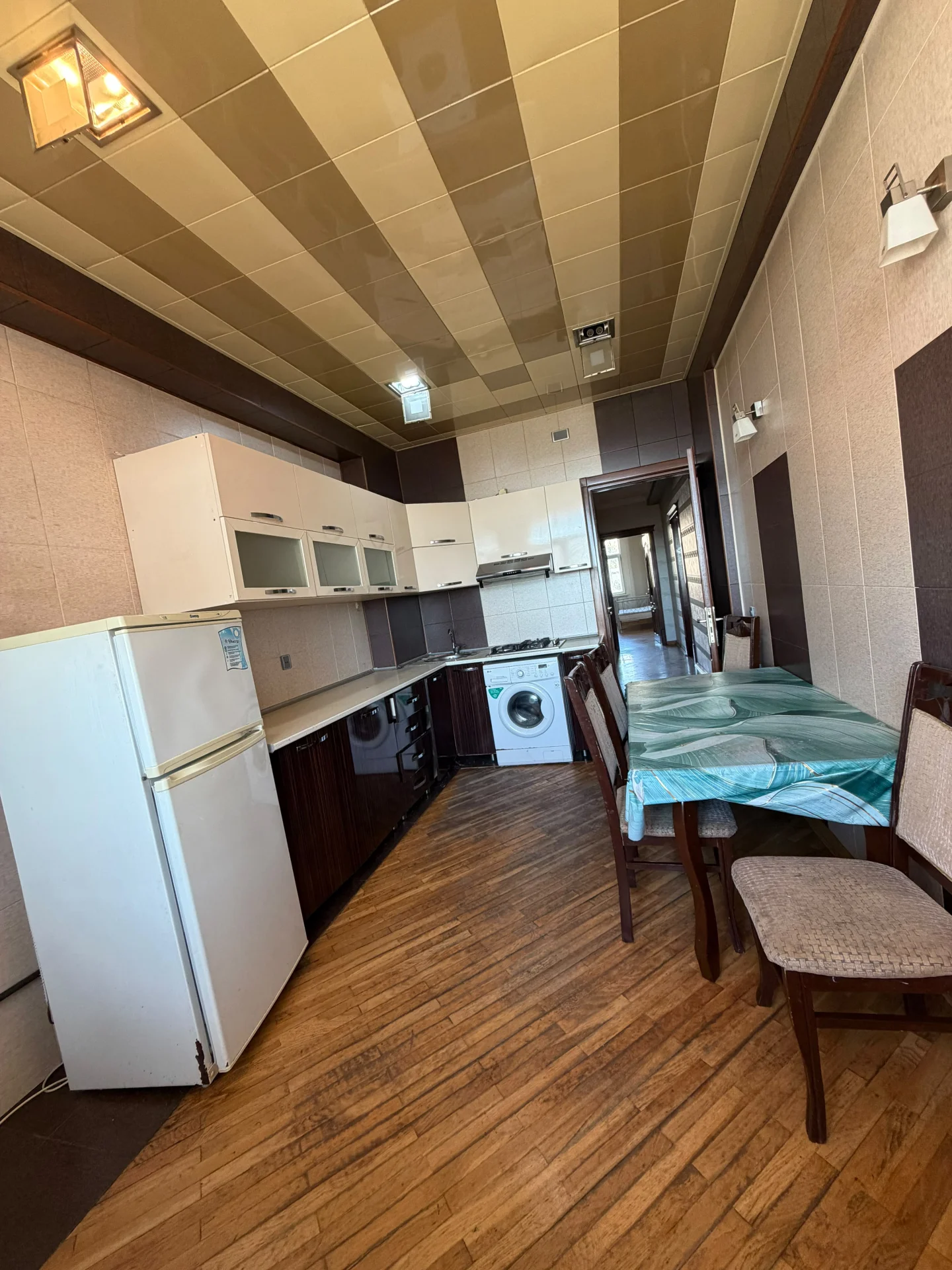 Satılır 3 otaqlı Mənzil 90 m² Xətai r.