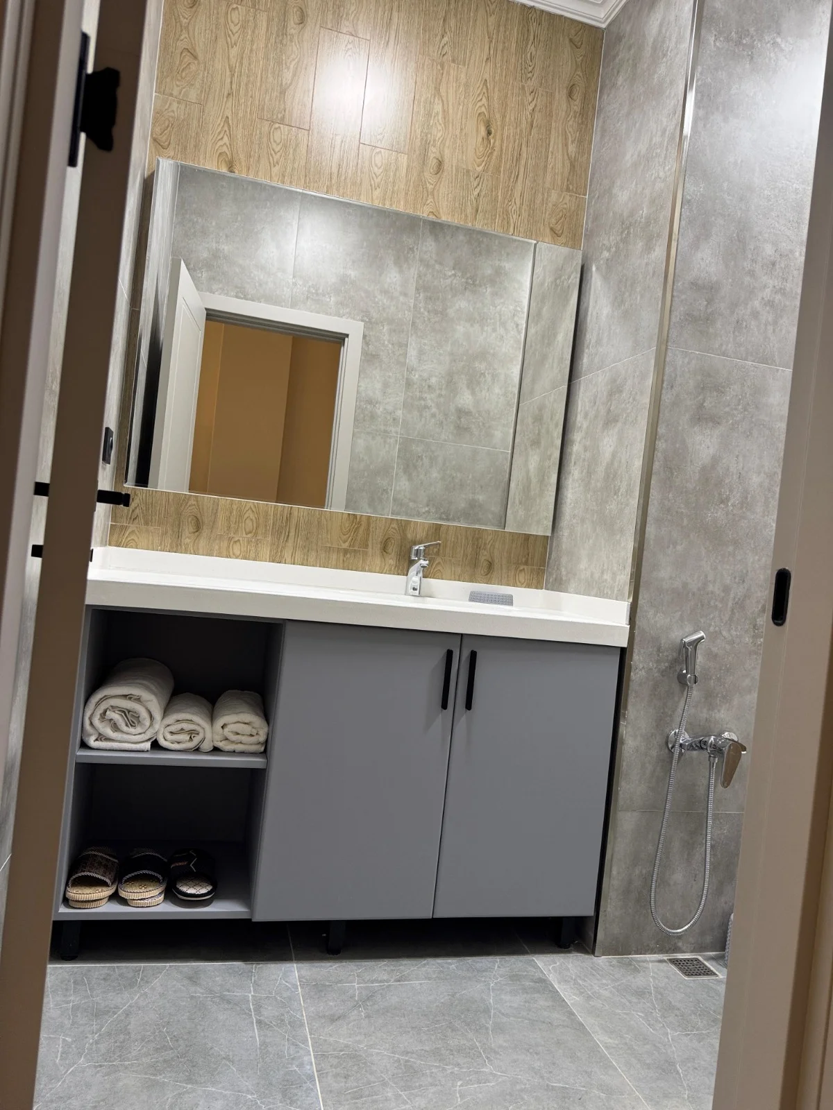 Kirayə 4 otaqlı Mənzil 165 m² Binəqədi r. 20 Yanvar m. – şəkil 17