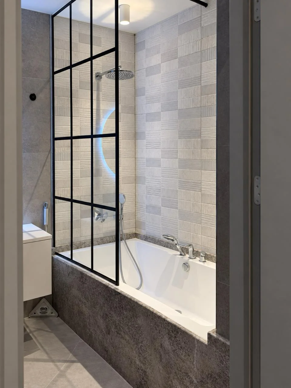 Kirayə 3 otaqlı Mənzil 115 m² Nəsimi r.
