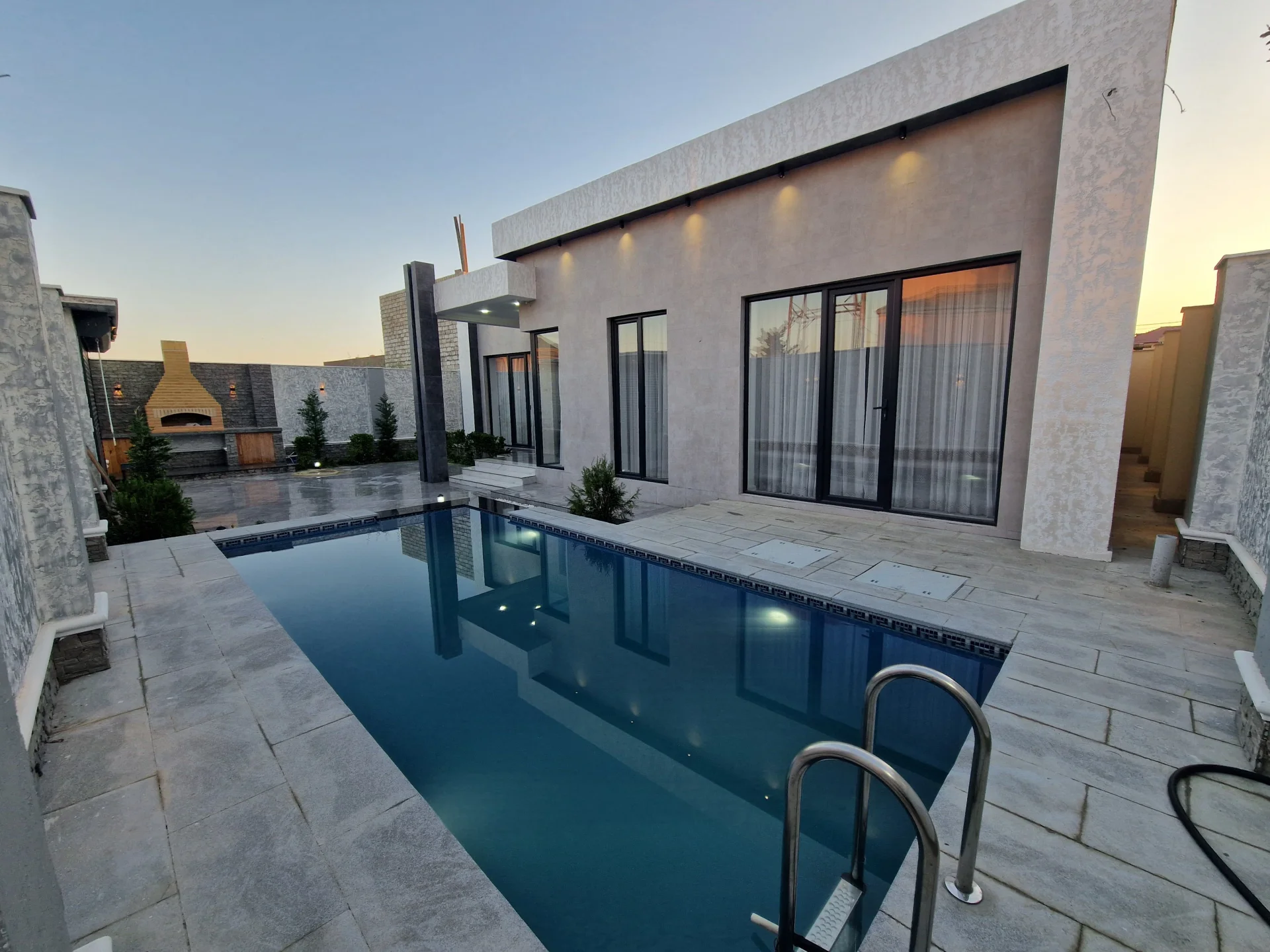 Satılır 4 otaqlı Həyət evi / Bağ evi 170 m² Xəzər r.