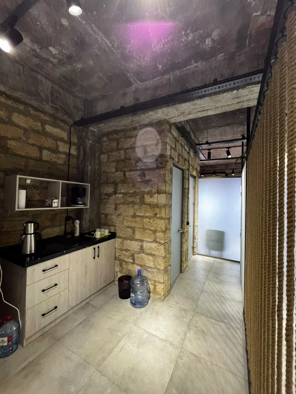 Kirayə 3 otaqlı Ofis 110 m² Xətai r.