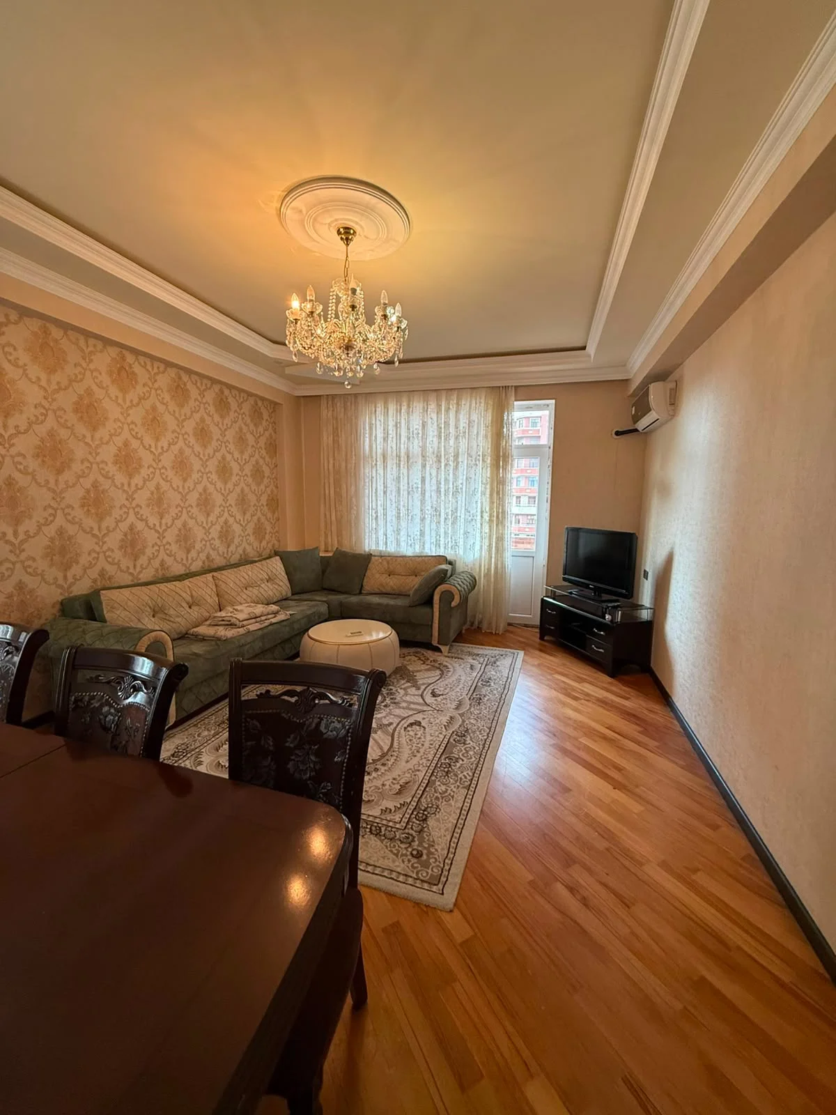 Kirayə 3 otaqlı Mənzil 125 m² Nəsimi r.