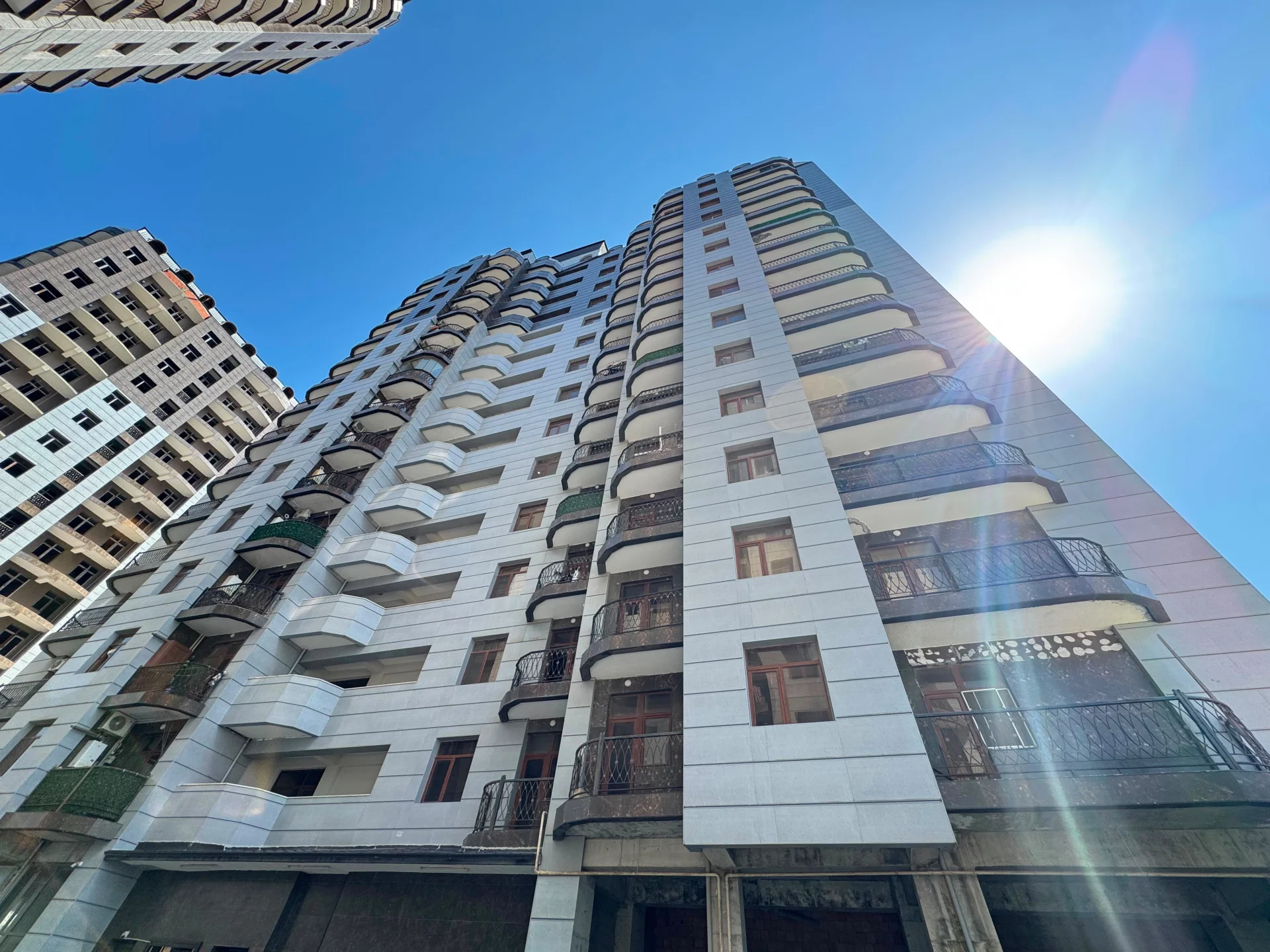 Satılır 3 otaqlı Mənzil 118 m² Yasamal r.