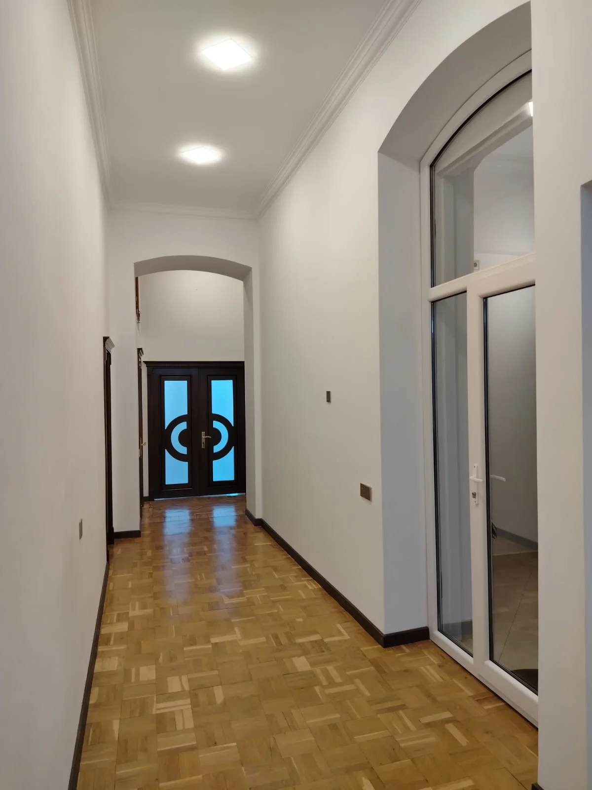 Kirayə 3 otaqlı Ofis 110 m² Nəsimi r.