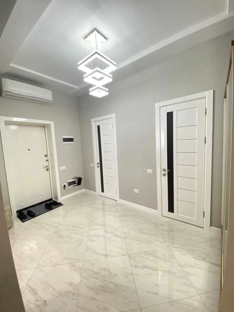 Kirayə 2 otaqlı Mənzil 111 m² Nəsimi r.