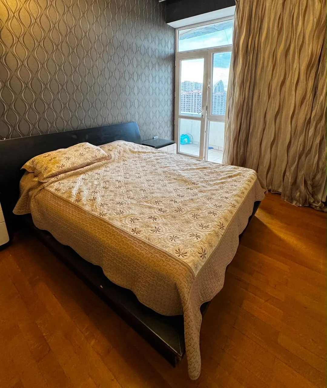 Kirayə 4 otaqlı Mənzil 180 m² Xətai r. – şəkil 15