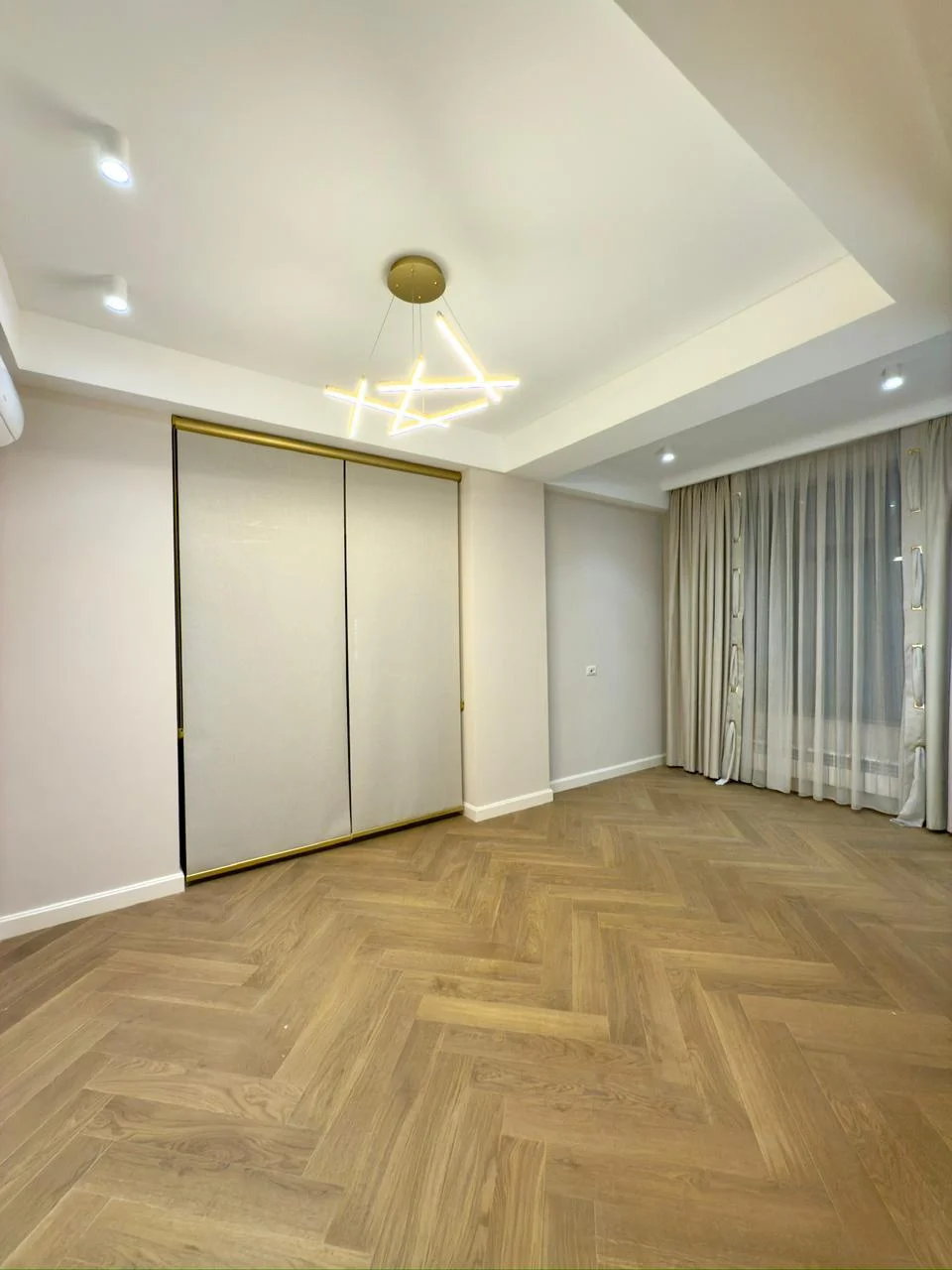 Satılır 3 otaqlı Mənzil 137 m² Nərimanov r. Nərimanov m. – şəkil 2