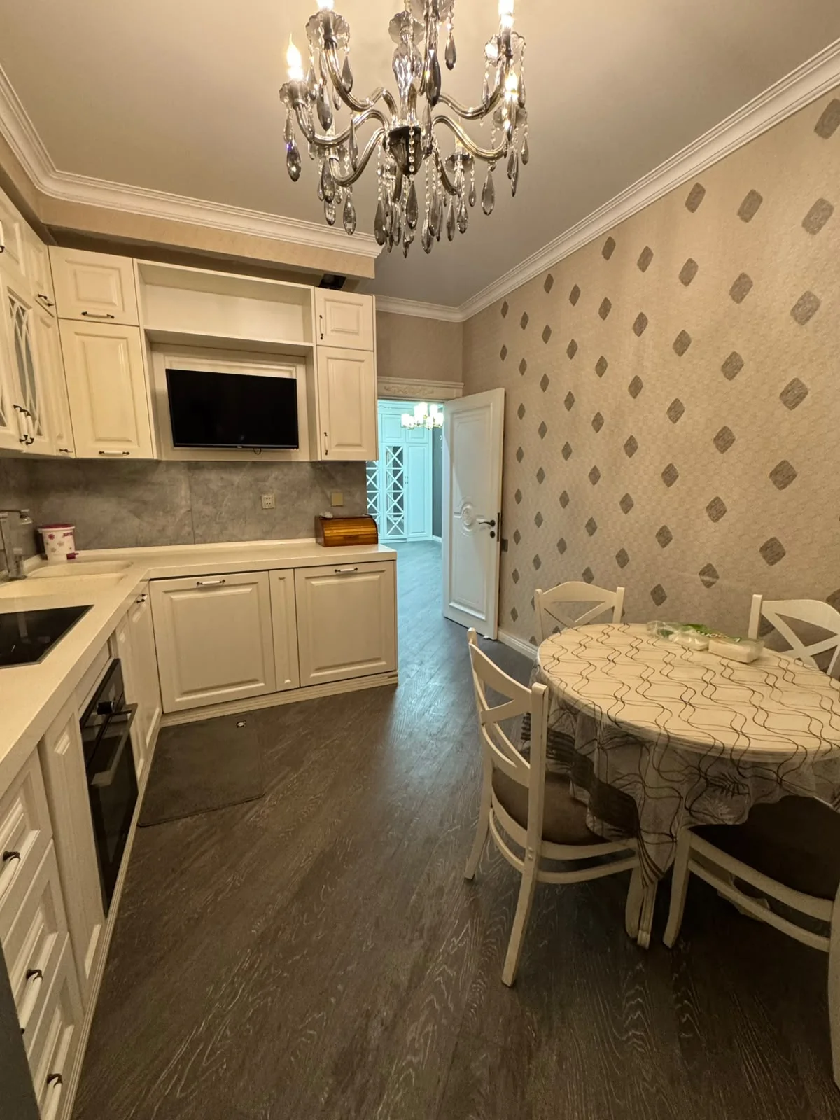 Kirayə 3 otaqlı Mənzil 103 m² Yasamal r. Elmlər Akademiyası m. – şəkil 17