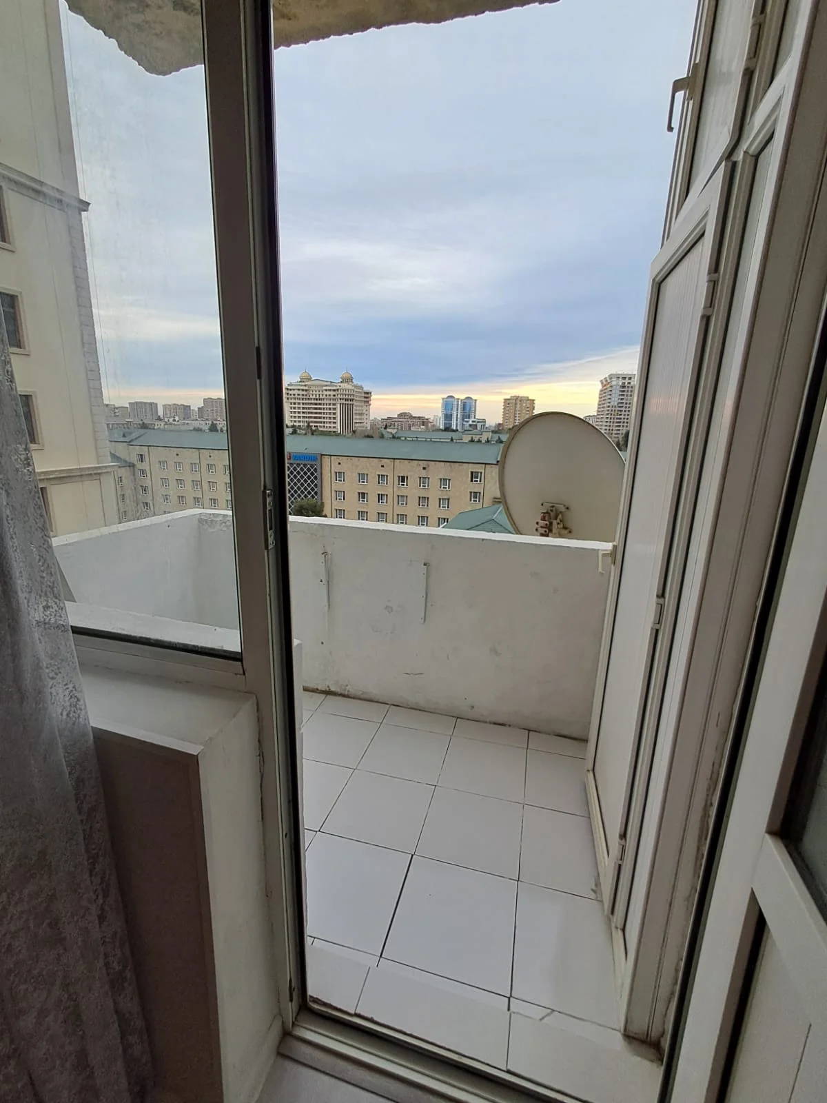 Kirayə 3 otaqlı Mənzil 100 m² Nəsimi r. 8 Noyabr m. – şəkil 10