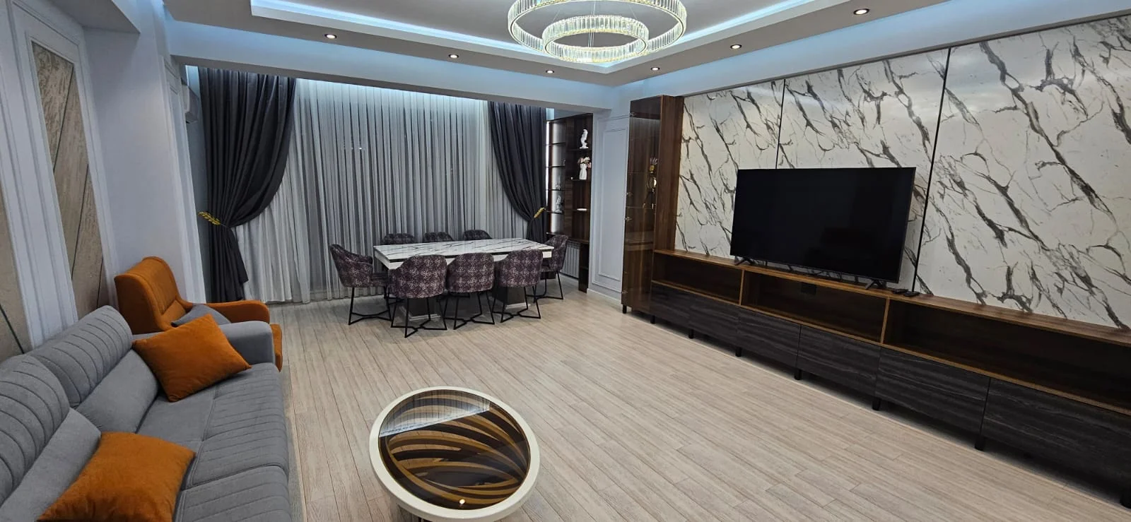 Kirayə 4 otaqlı Mənzil 180 m² Yasamal r.