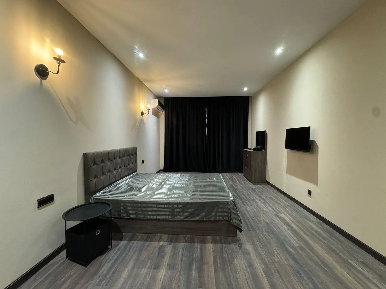 Kirayə 2 otaqlı Mənzil 100 m² Nəsimi r. – şəkil 16