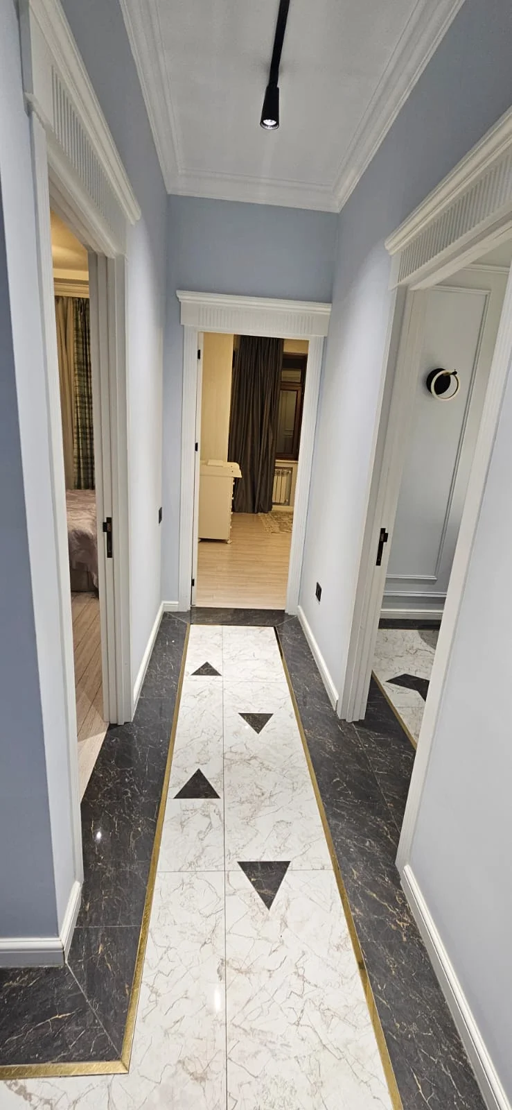 Kirayə 4 otaqlı Mənzil 180 m² Yasamal r.