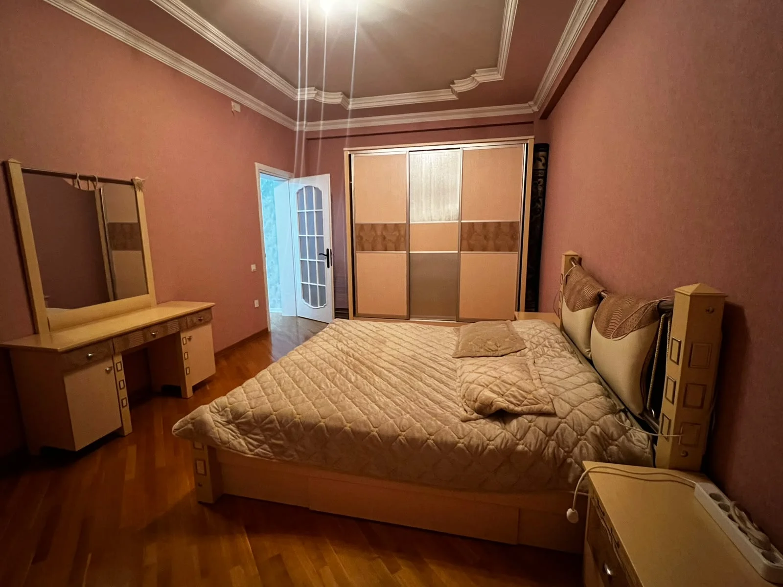 Kirayə 3 otaqlı Mənzil 123 m² Nəsimi r. 28 May m. – şəkil 7
