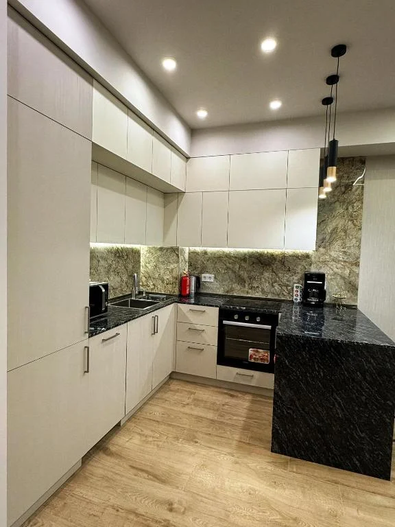 Kirayə 2 otaqlı Mənzil 70 m² Yasamal r. – şəkil 13
