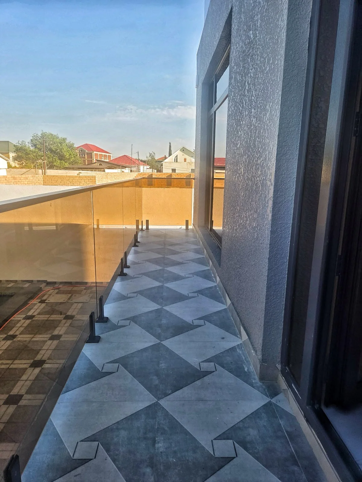 Satılır 6 otaqlı Həyət evi / Bağ evi 350 m² Abşeron r.