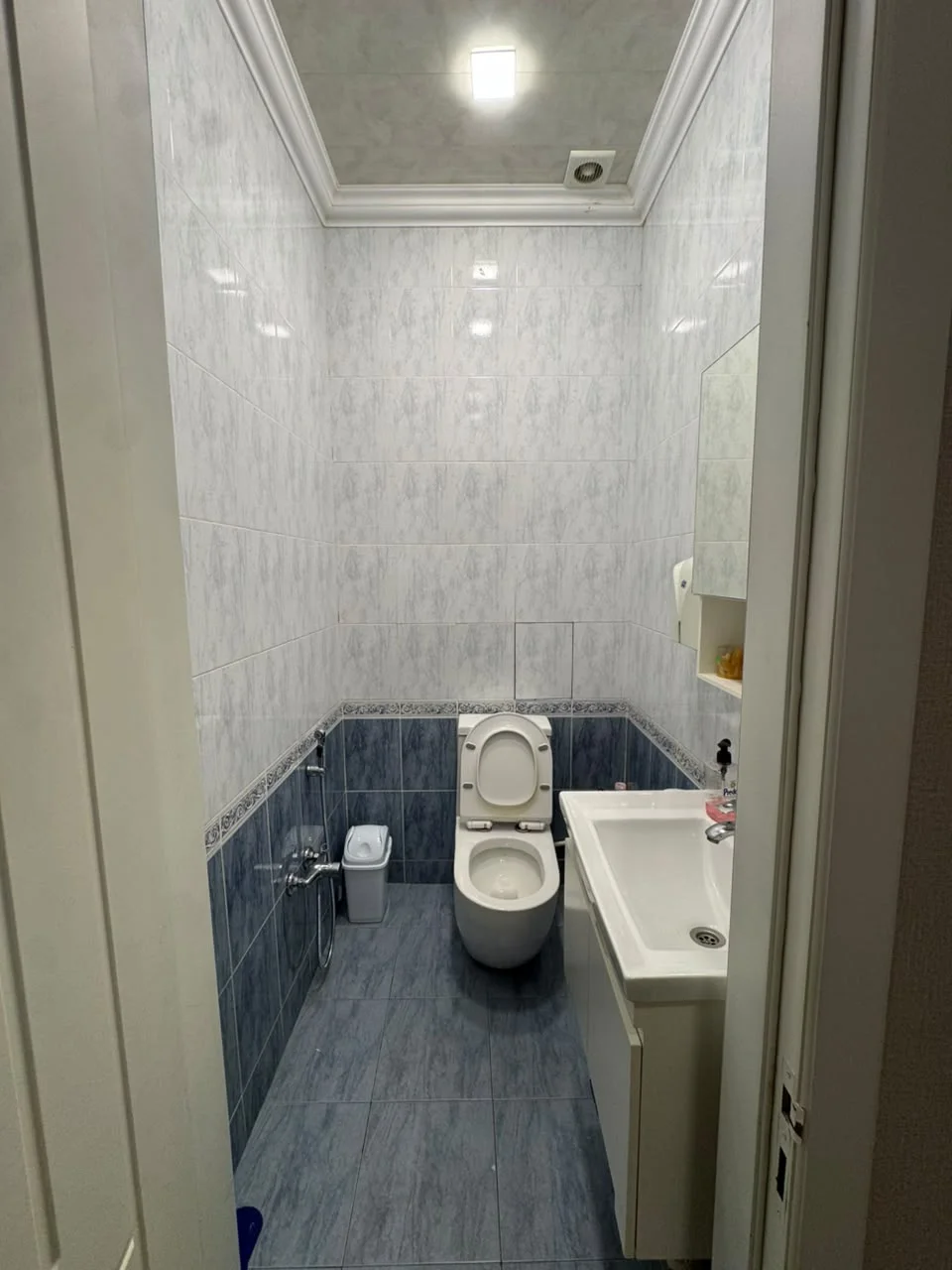 Kirayə 3 otaqlı Ofis 100 m² Nərimanov r.