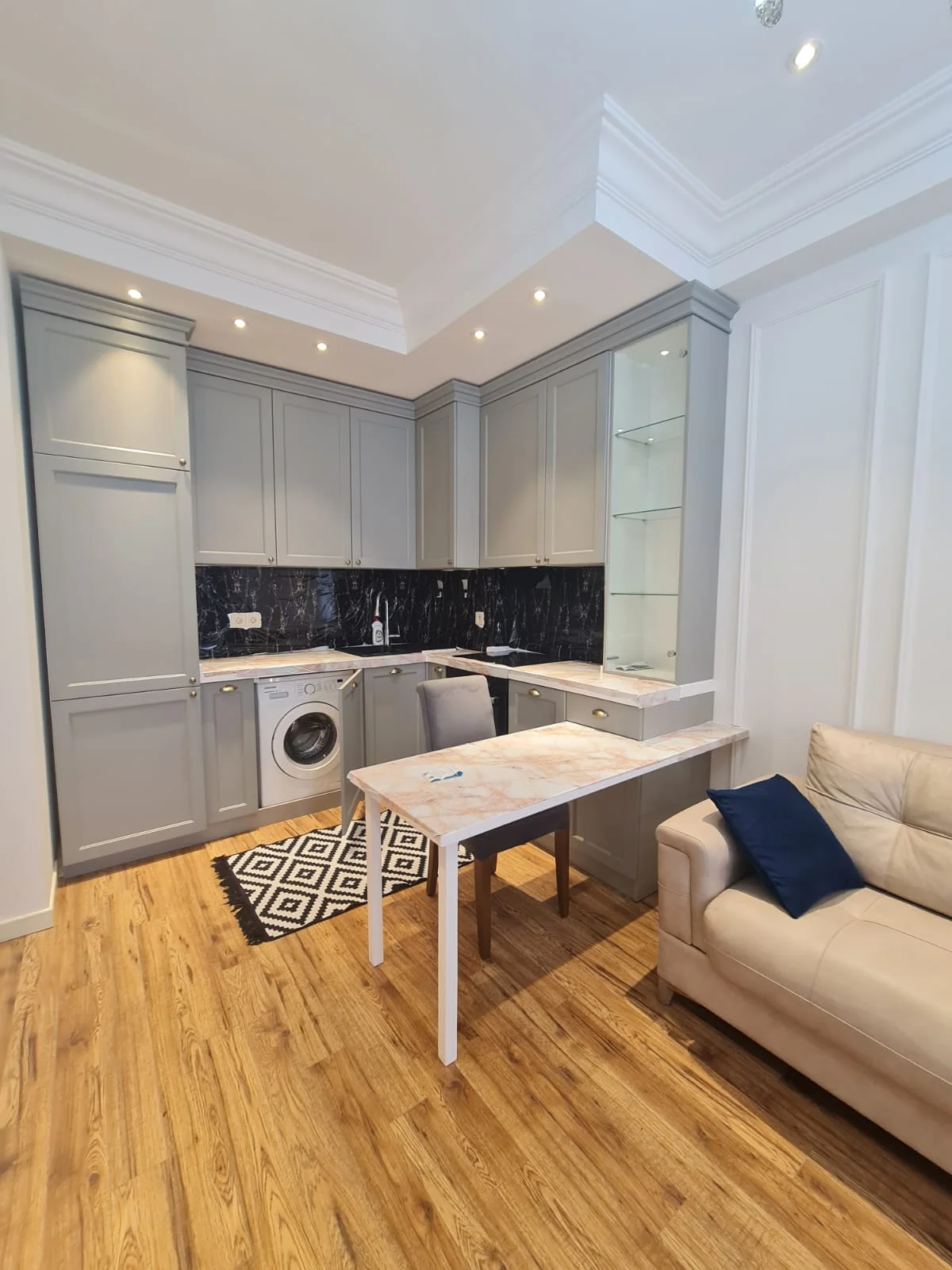 Kirayə 2 otaqlı Mənzil 55 m² Nərimanov r.