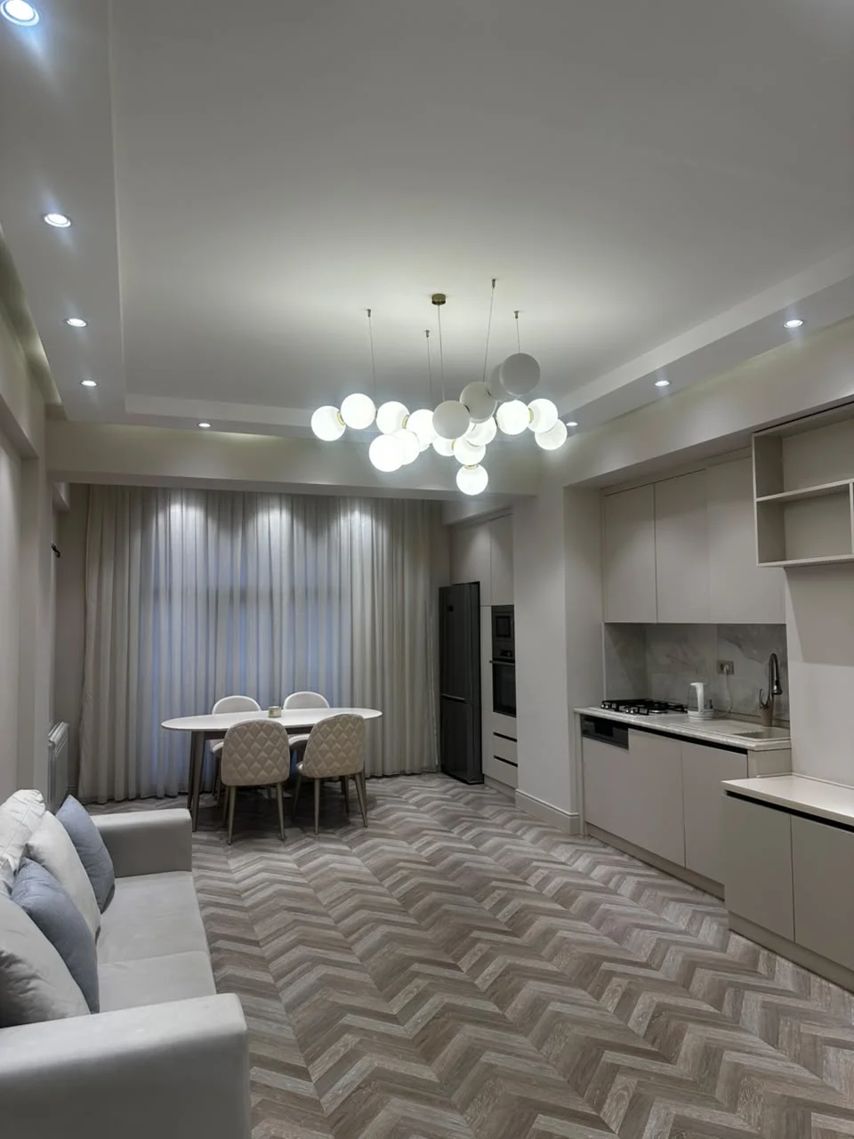 Kirayə 3 otaqlı Mənzil 105 m² Nəsimi r. 28 May m. – şəkil 4