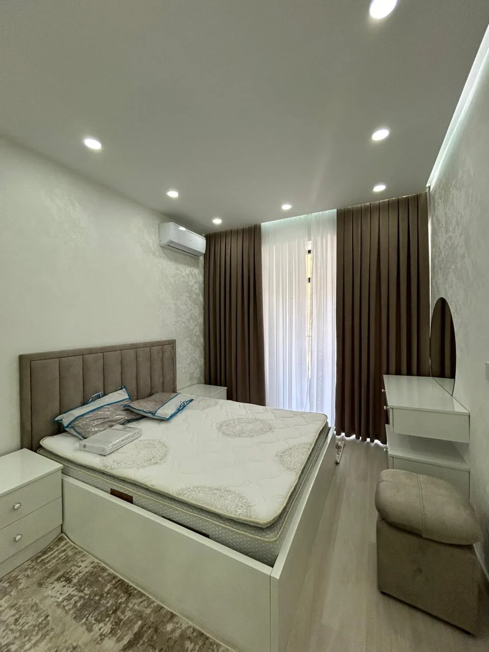 Kirayə 2 otaqlı Mənzil 65 m² Yasamal r. – şəkil 2