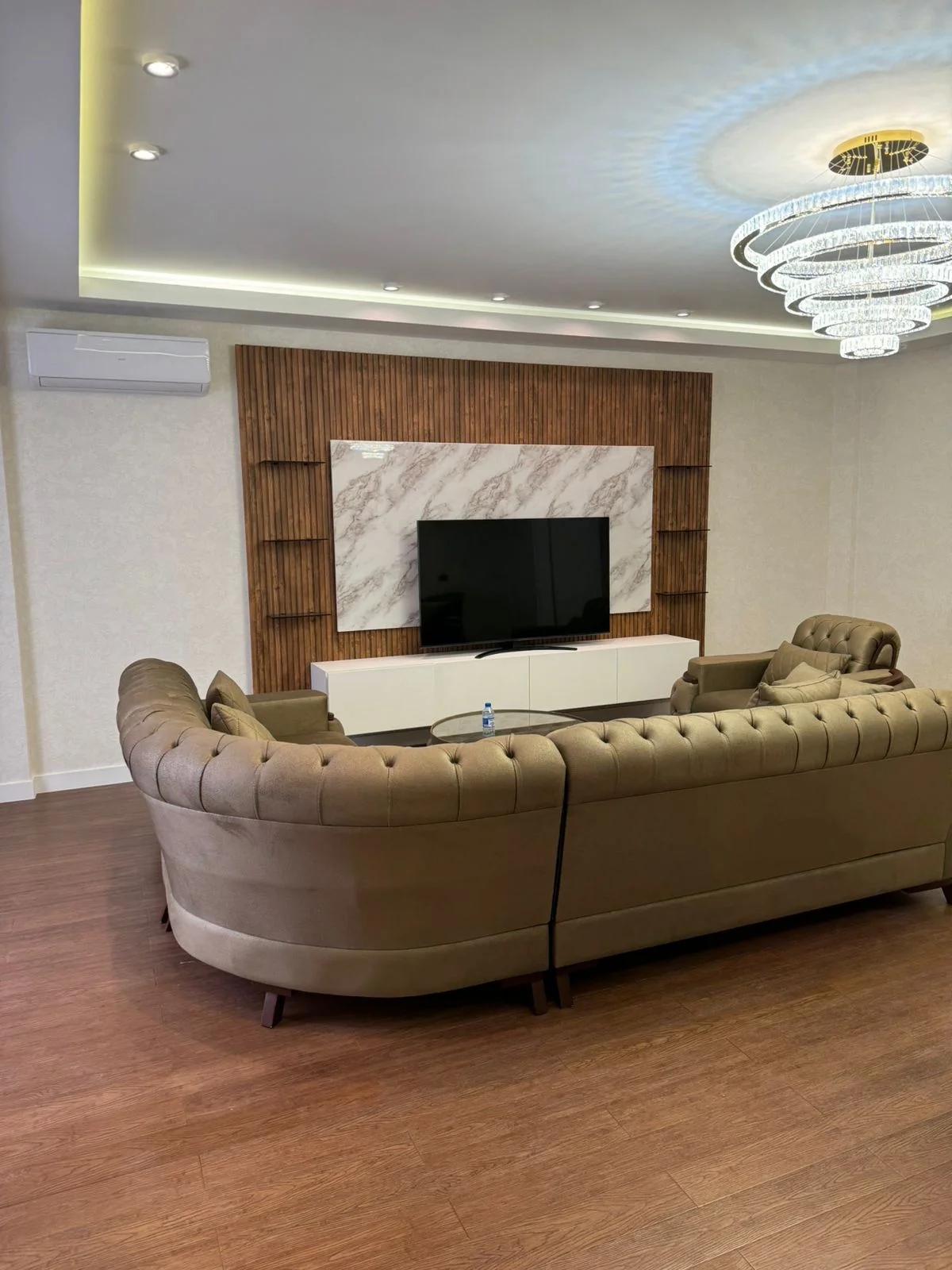 Kirayə 3 otaqlı Mənzil 180 m² Nəsimi r. – şəkil 13