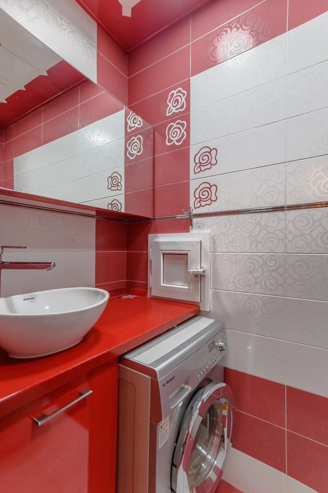 Kirayə 3 otaqlı Mənzil 135 m² Yasamal r.