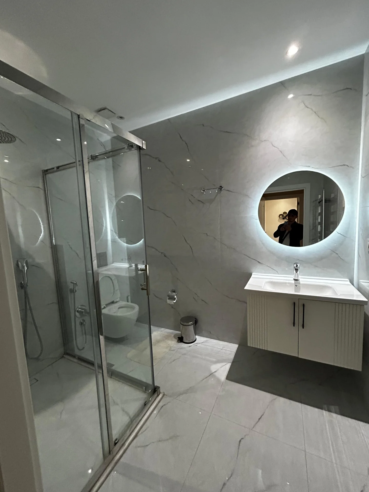 İzmir residence moderin 3000 azn