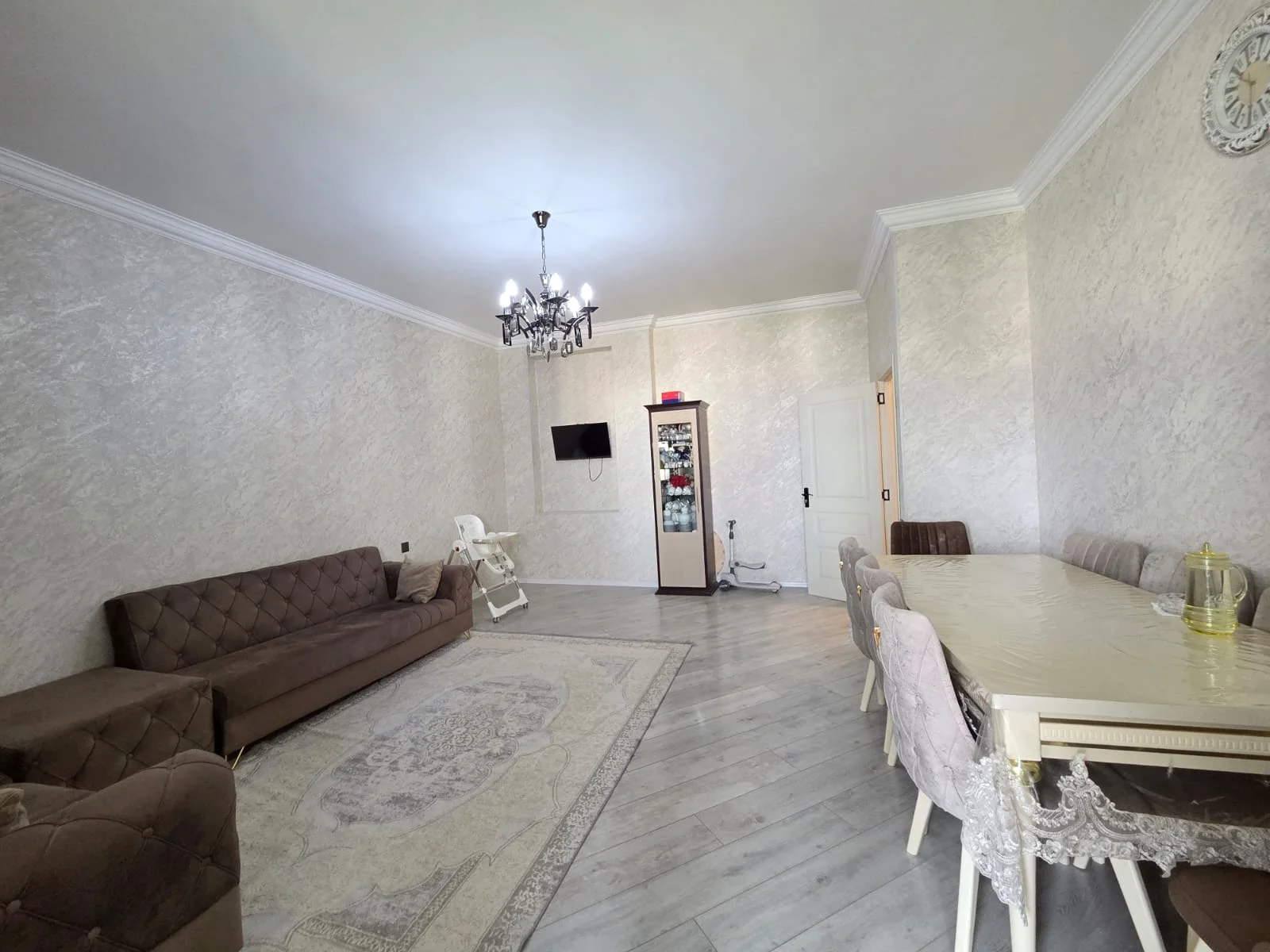 Satılır 2 otaqlı Mənzil 55 m²  8 Noyabr m. – şəkil 3