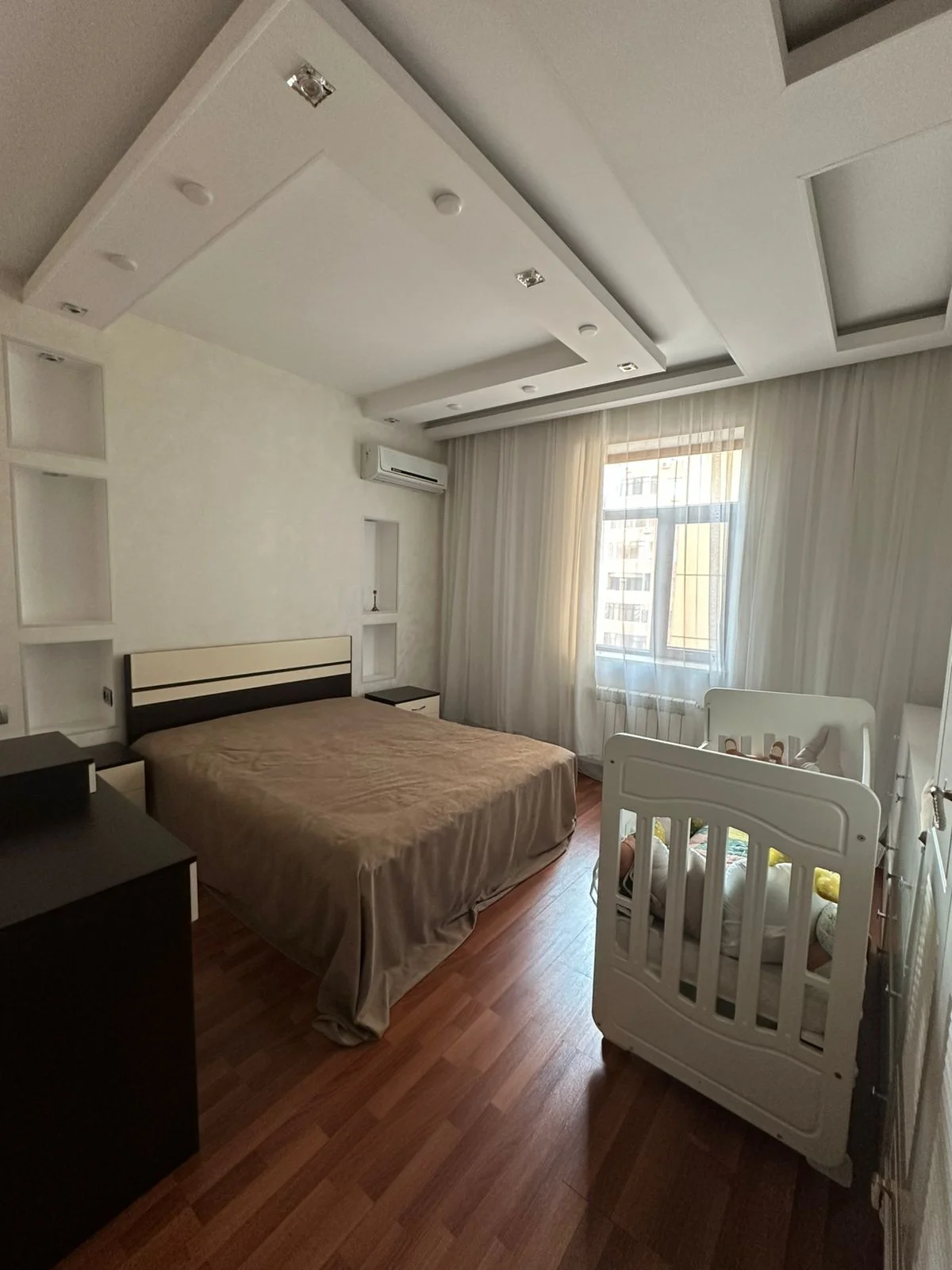 Kirayə 2 otaqlı Mənzil 85 m² Nərimanov r. – şəkil 4