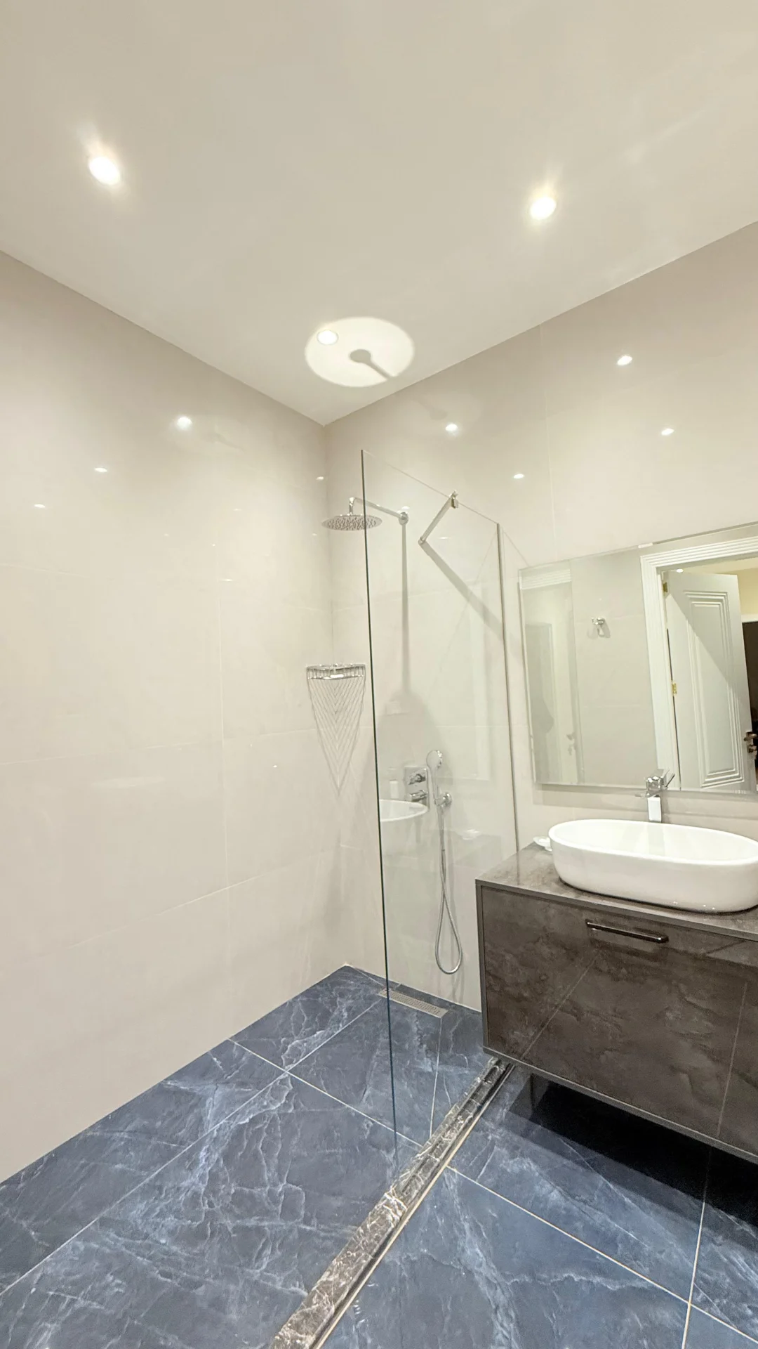 Kirayə 2 otaqlı Mənzil 105 m² Nəsimi r. 8 Noyabr m. – şəkil 10