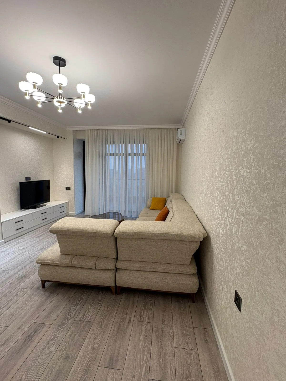 Kirayə 3 otaqlı Mənzil 146 m² Bakı – şəkil 8