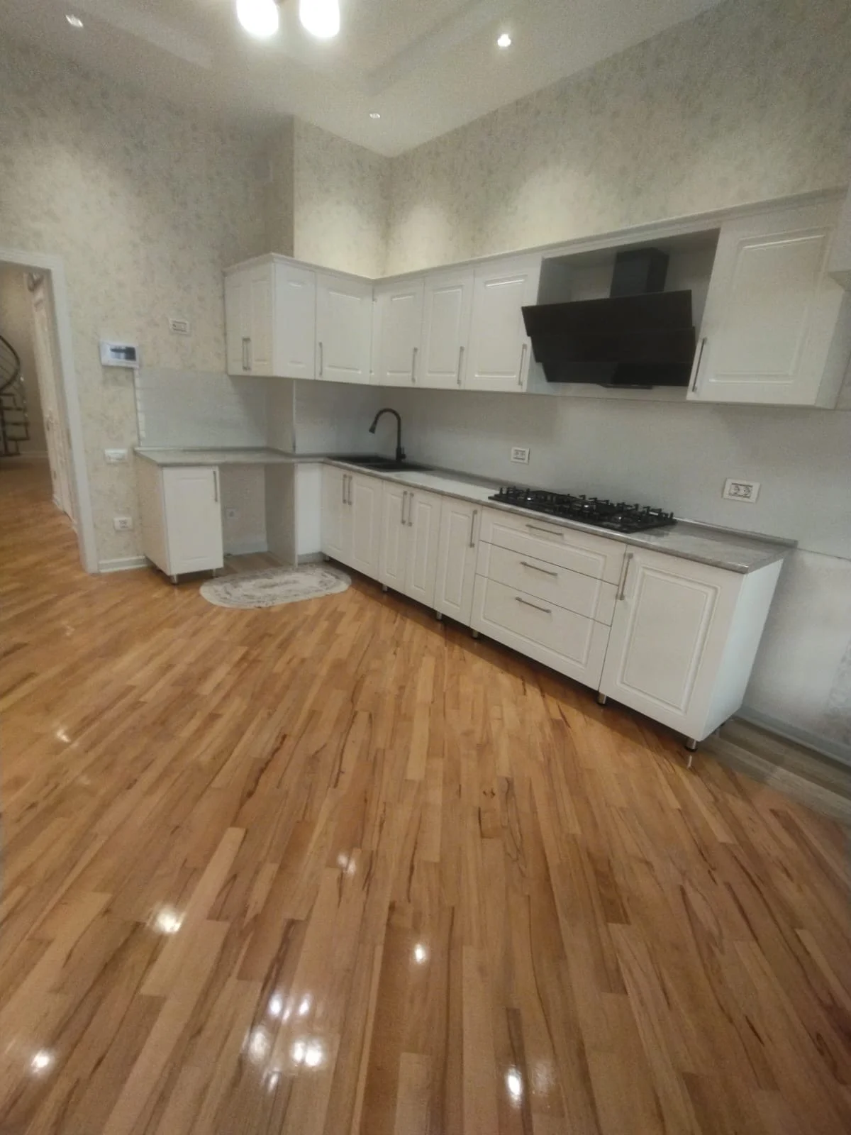 Satılır 4 otaqlı Mənzil 185 m² Binəqədi r. 7-ci mikrorayon q. Azadlıq prospekti m. – şəkil 16