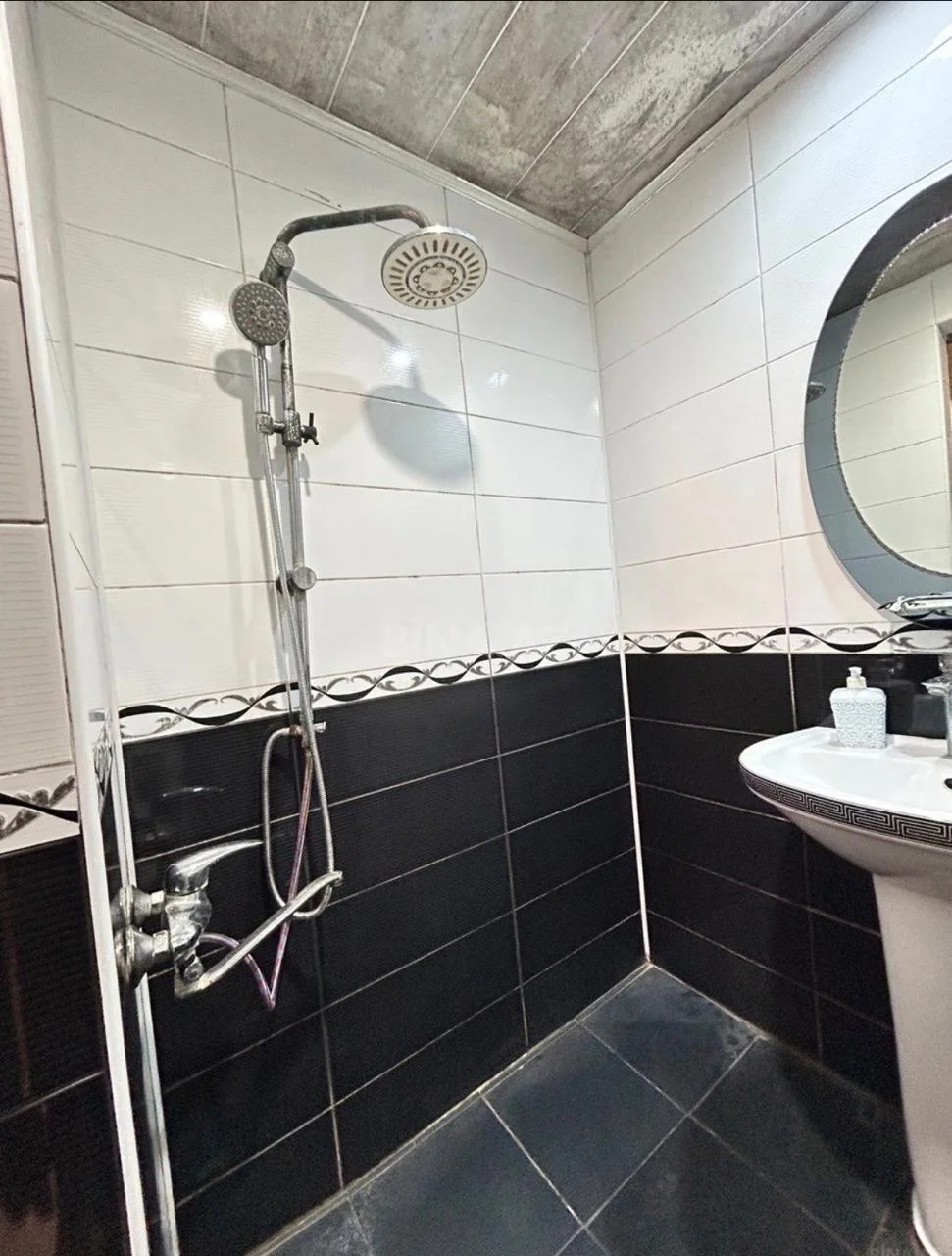 Satılır 3 otaqlı Mənzil 74 m² Abşeron r.
