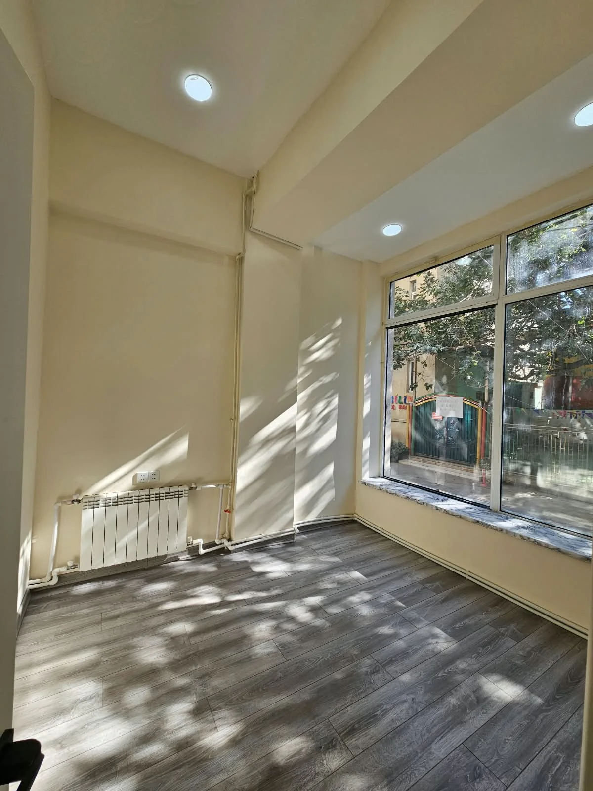 Kirayə Obyekt 110 m² Binəqədi r.