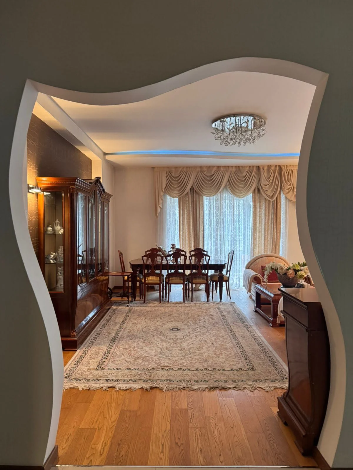 Kirayə 3 otaqlı Mənzil 105 m² Yasamal r. 20 Yanvar m. – şəkil 2