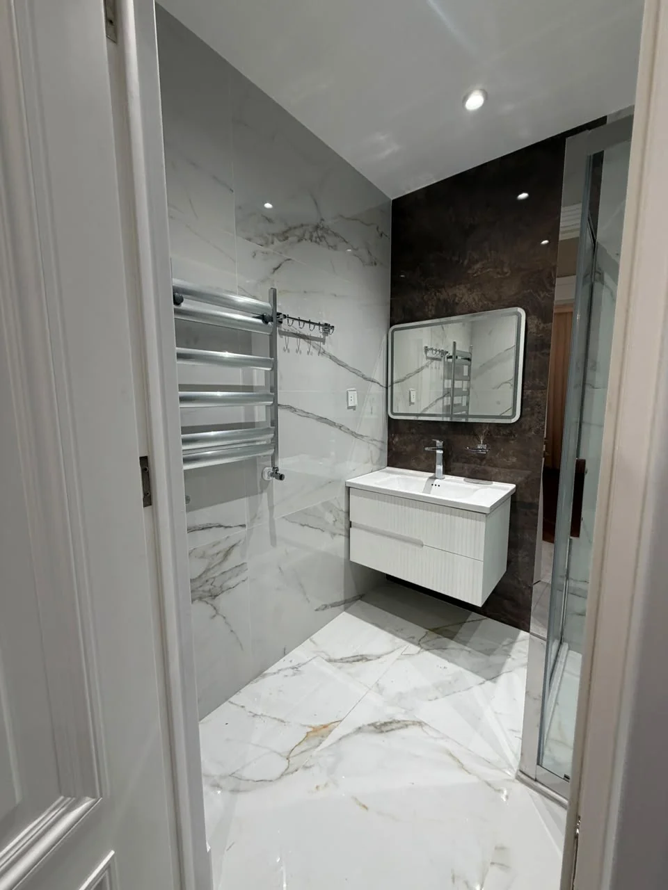 Kiralık 2 odalı Daire 101 m² Binəqədi ilçesi Azadlıq prospekti metro – şəkil 11