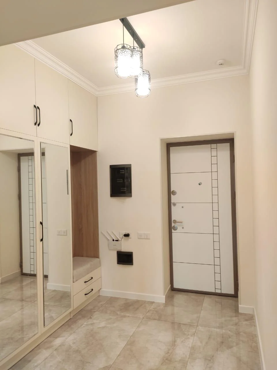 Kirayə 3 otaqlı Mənzil 95 m² Yasamal r. Elmlər Akademiyası m. – şəkil 12