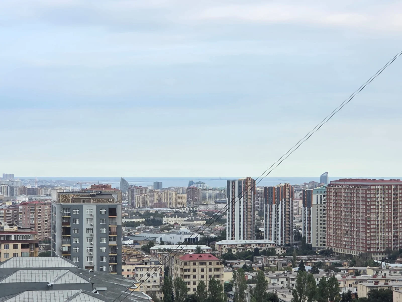 Satılır 2 otaqlı Mənzil 90 m² Binəqədi r.