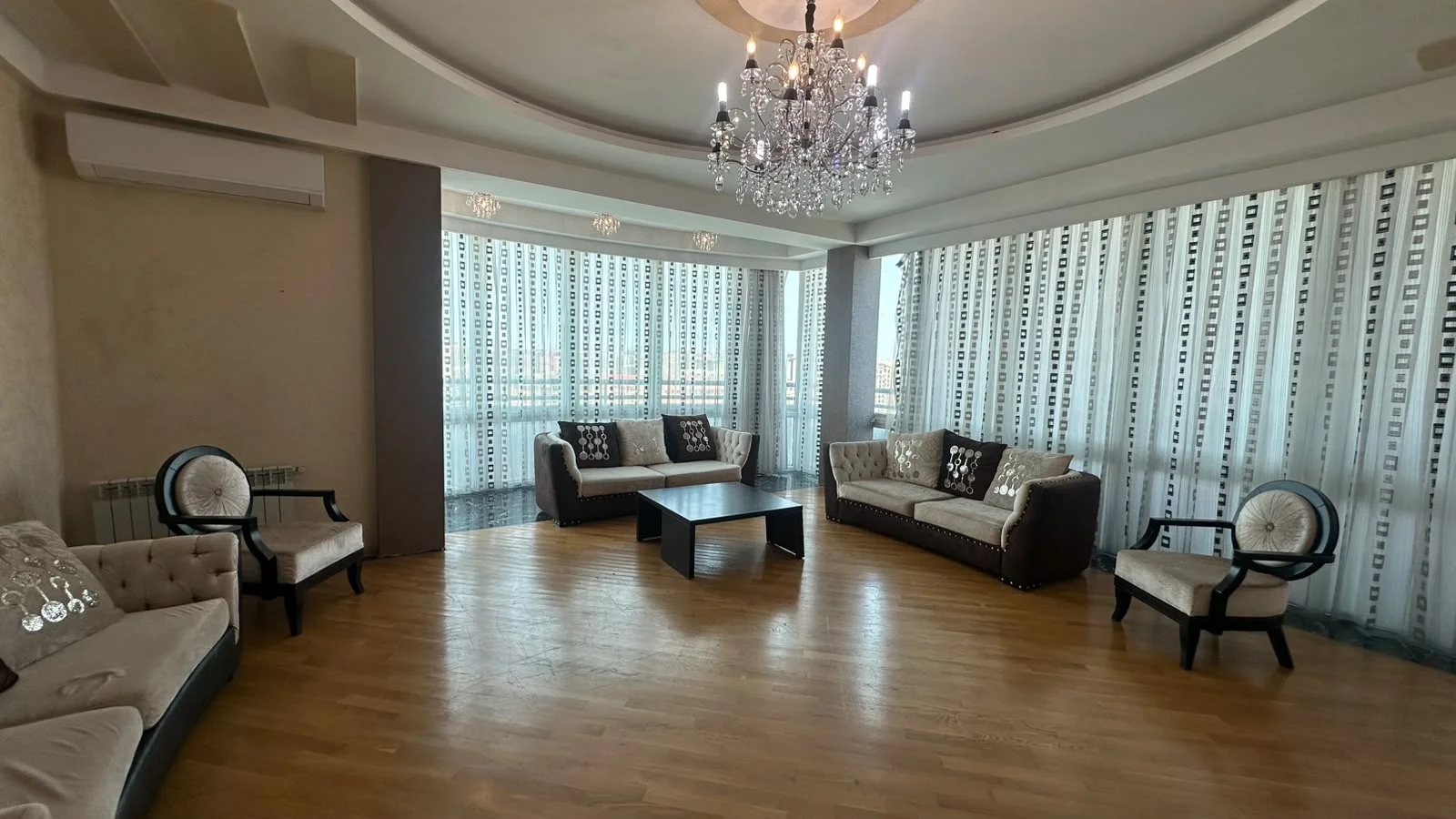 For rent 4-room Apartment 235 m² Nəsimi dist. 28 May metro – şəkil 16
