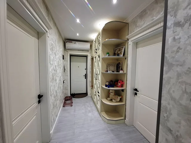 Satılır 3 otaqlı Mənzil 75 m² Nizami r. 8-ci kilometr q. Qara qarayev m. – şəkil 3