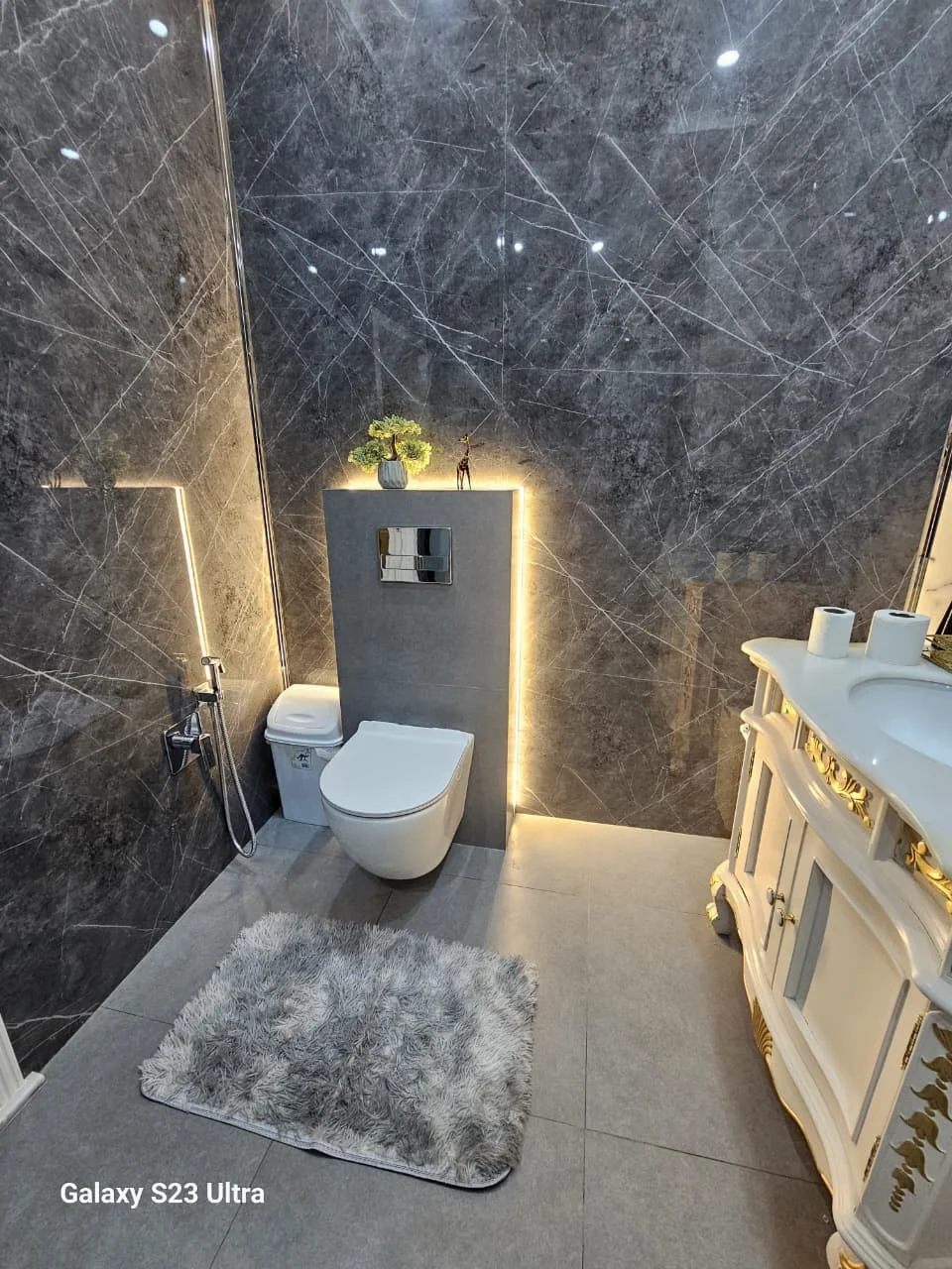 Kirayə 3 otaqlı Mənzil 150 m² Nərimanov r.