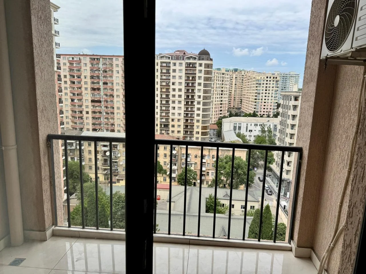 Kirayə 3 otaqlı Mənzil 107 m² Nərimanov r. – şəkil 19